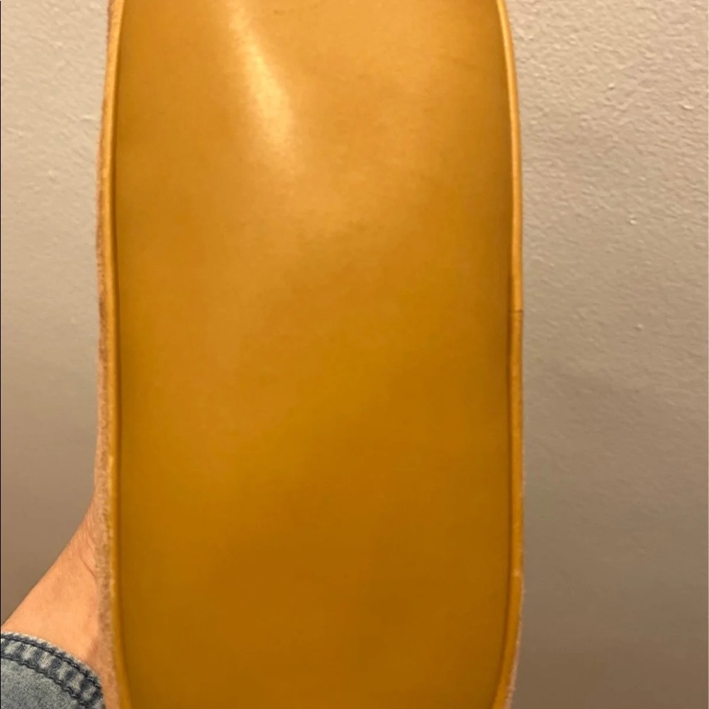 Gucci Suede pink/tan baguette - Picture 5 of 9